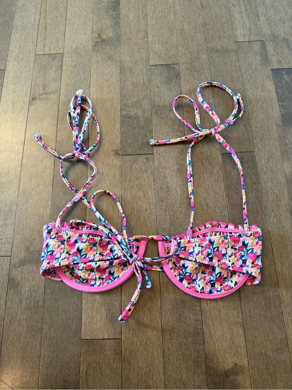 Strawberry Milk Mob “Mars” Bikini Set - Picture 5 of 9